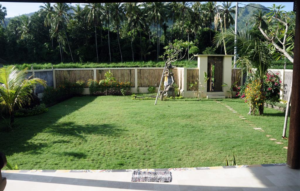Villa Gayatri Hidden Oasis Амед Экстерьер фото