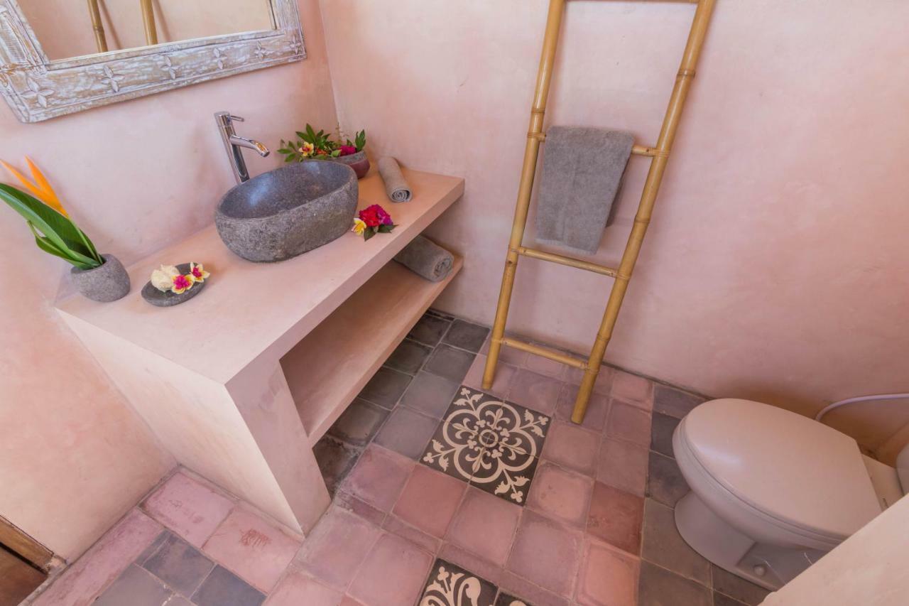Villa Gayatri Hidden Oasis Амед Экстерьер фото